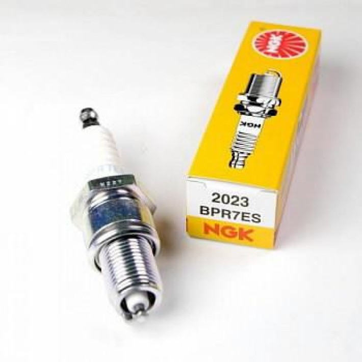 VELA BPR7ES VELA DE MOTO NGK