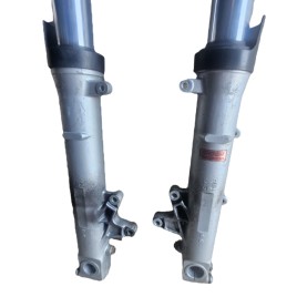 SUSPENSÃO DIANTEIRA ( BAINHAS ) USADO HONDA CBR 600RR 2003 - 2004