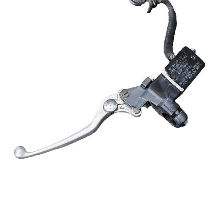 BOMBA DE EMBRAIAGEM COM TAMPA DE PINHÃO USADO SUZUKI GSX 1300R HAYABUSA 1999 - 2007