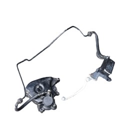 BOMBA DE EMBRAIAGEM COM TAMPA DE PINHÃO USADO SUZUKI GSX 1300R HAYABUSA 1999 - 2007