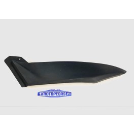  Plastic deposit left side Yamaha yzf R1 year 2002 - 2003 used